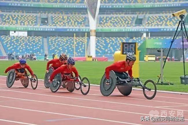探索未來，2025新澳門正版免費(fèi)資本車的時(shí)代來臨，2025新澳門正版免費(fèi)資本車時(shí)代，探索未來的機(jī)遇與挑戰(zhàn)