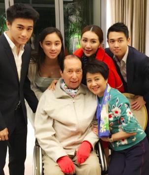 深度解析，2025澳門最精準(zhǔn)跑狗圖，深度解析，揭秘澳門跑狗圖預(yù)測秘籍 2025精準(zhǔn)預(yù)測版